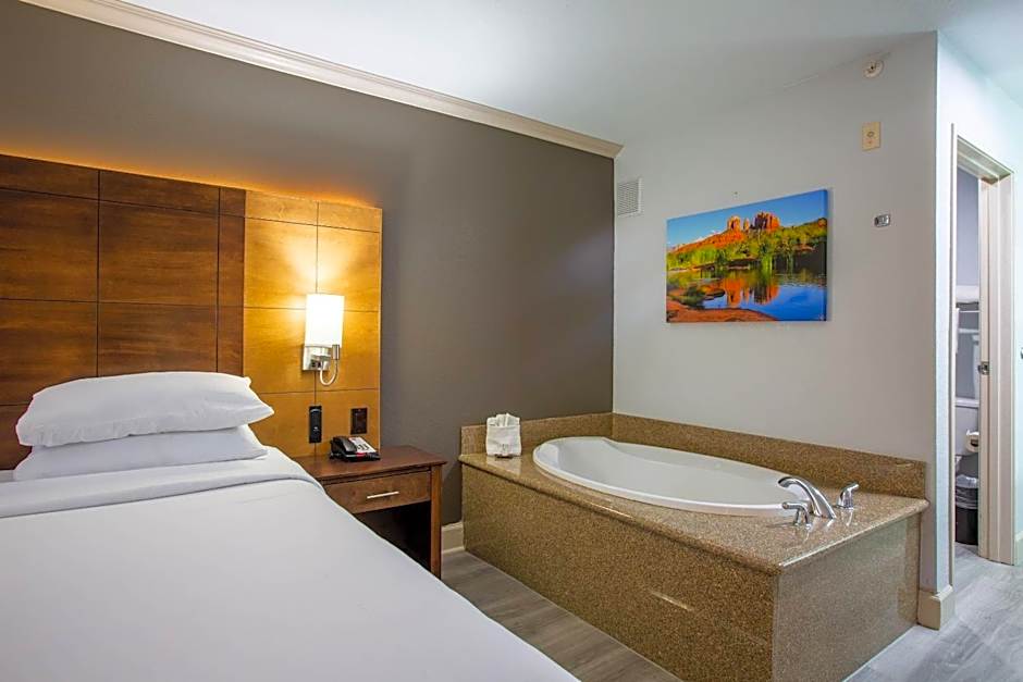 Arroyo Pinion Hotel, Ascend Hotel Collection