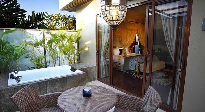 Kanishka Villas Hotel