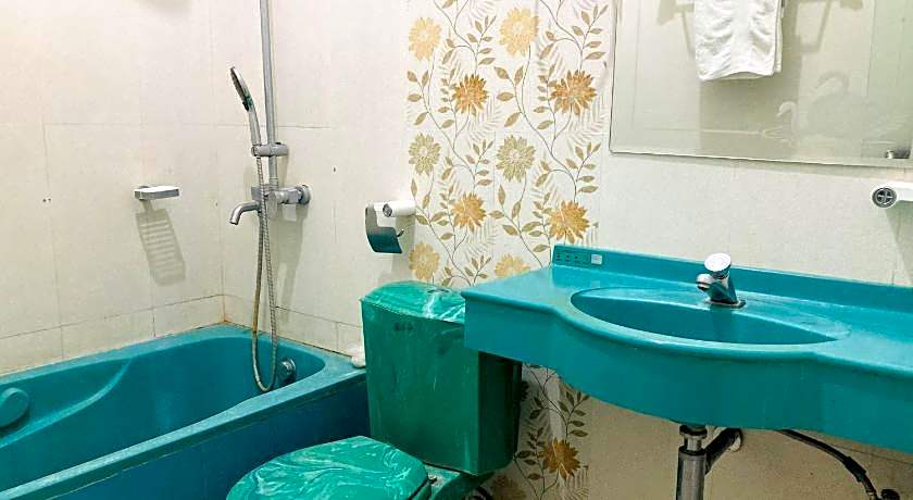 Just 11 Boutique Syariah Mitra RedDoorz near UGM Yogyakarta