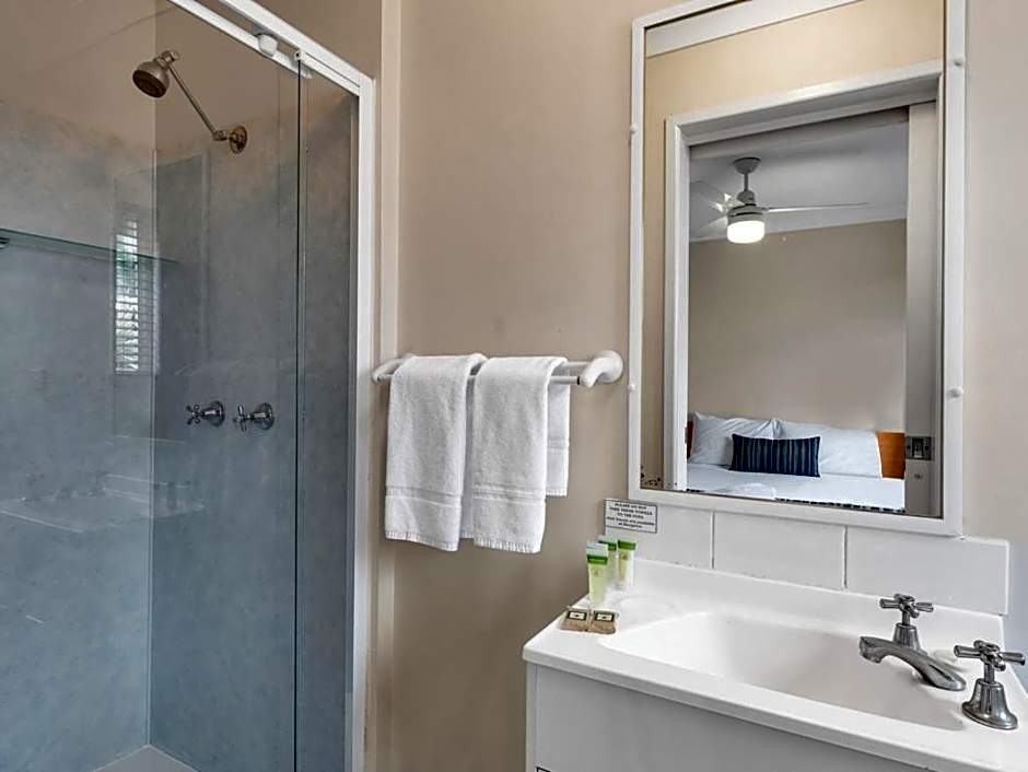 Ingenia Holidays Taigum (Formerly Colonial Village)