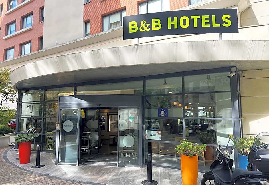 B&B HOTEL Rueil-Malmaison Gare