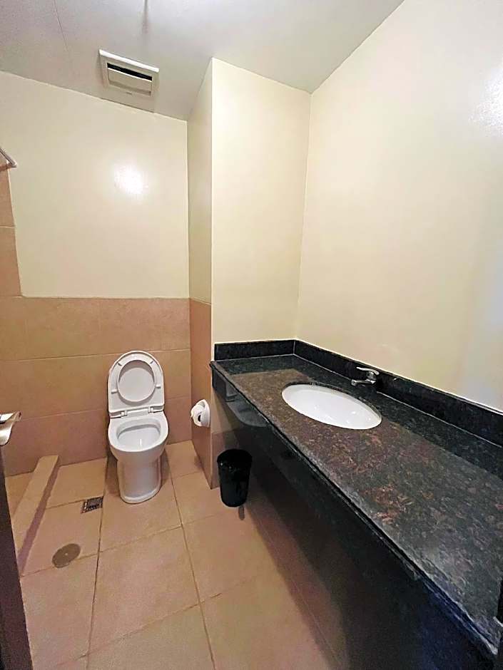 Outlook Ridge Residences