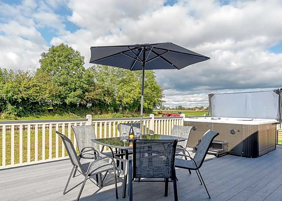 Winston Farm Lodges