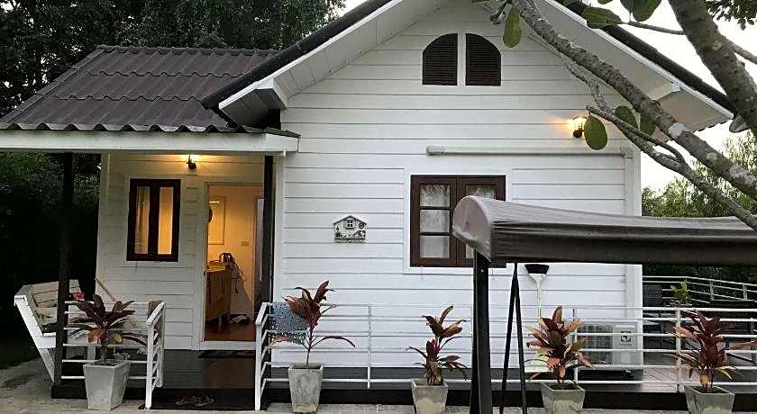 Terrua Main Ten Villa Garden