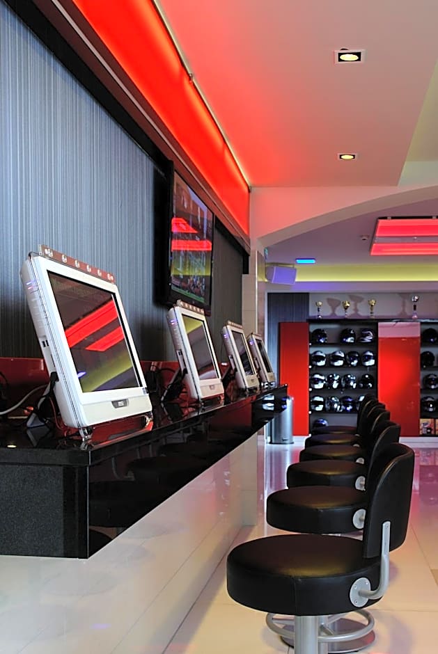 Gokart Hotel