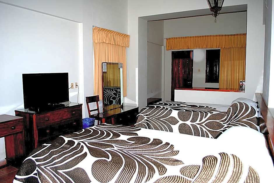 HOTEL POSADA DEL SOL