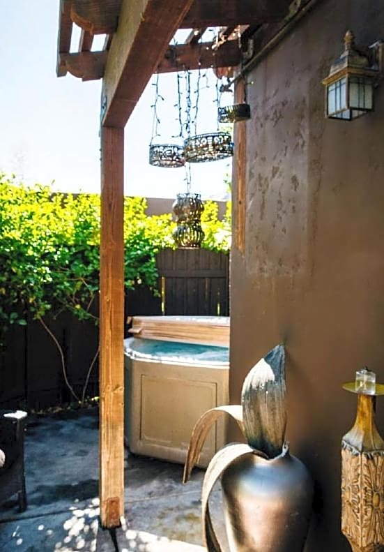 Talavera Palm Springs
