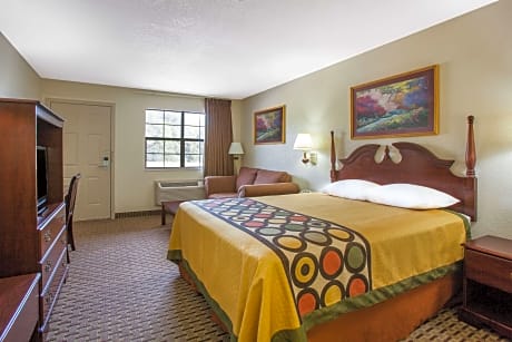 1 Queen Bed Non-Smoking