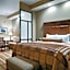 Best Western Plus KC Speedway Inn & Suites