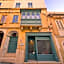 D Townhouse Boutique Suites