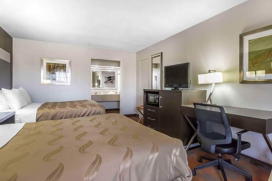 Quality Inn & Suites Stuttgart North