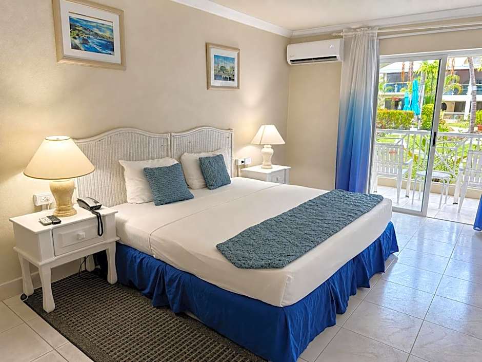 Sunbay Hotel- Daily Breakfast & Beach Access Included