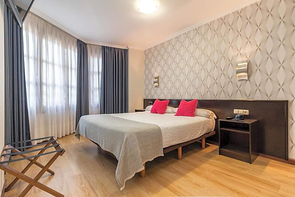 Hotel Gijon