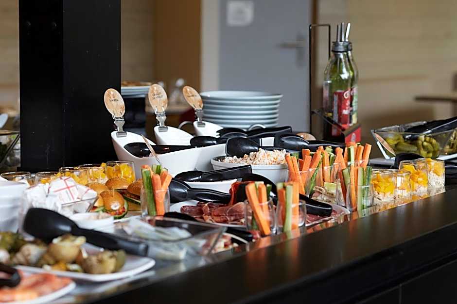 Campanile Nantes Centre - Saint Jacques