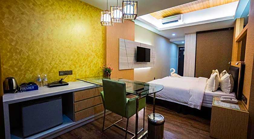 JC Mark Hotel