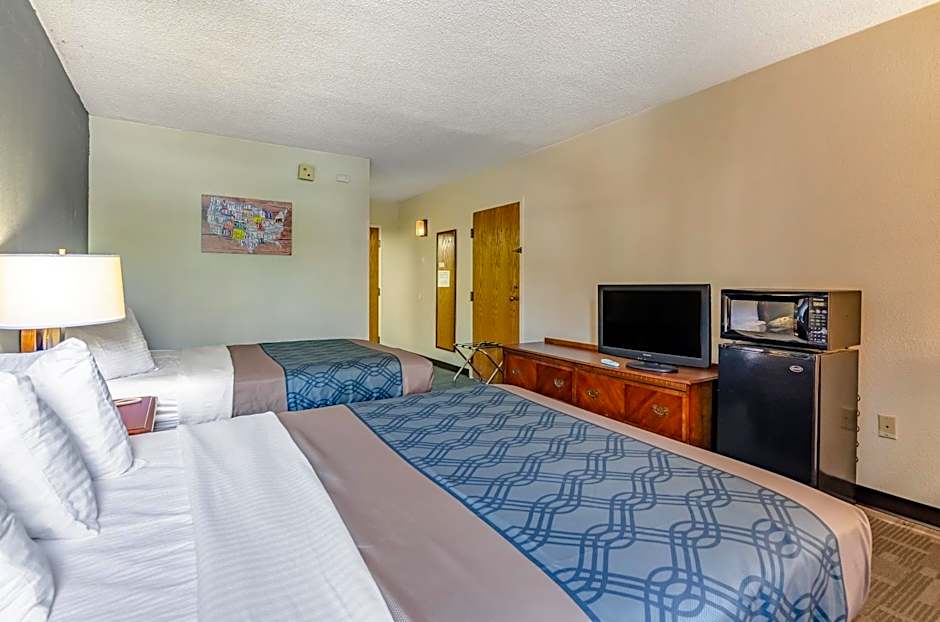 Econo Lodge Inn & Suites Radford-Blacksburg Area