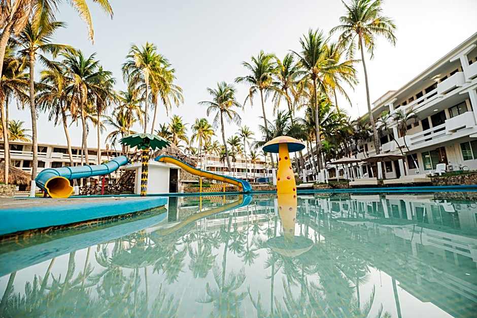 Mar Paraiso Queen