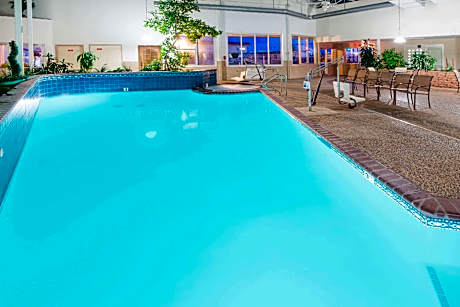 Ramada by Wyndham Enid