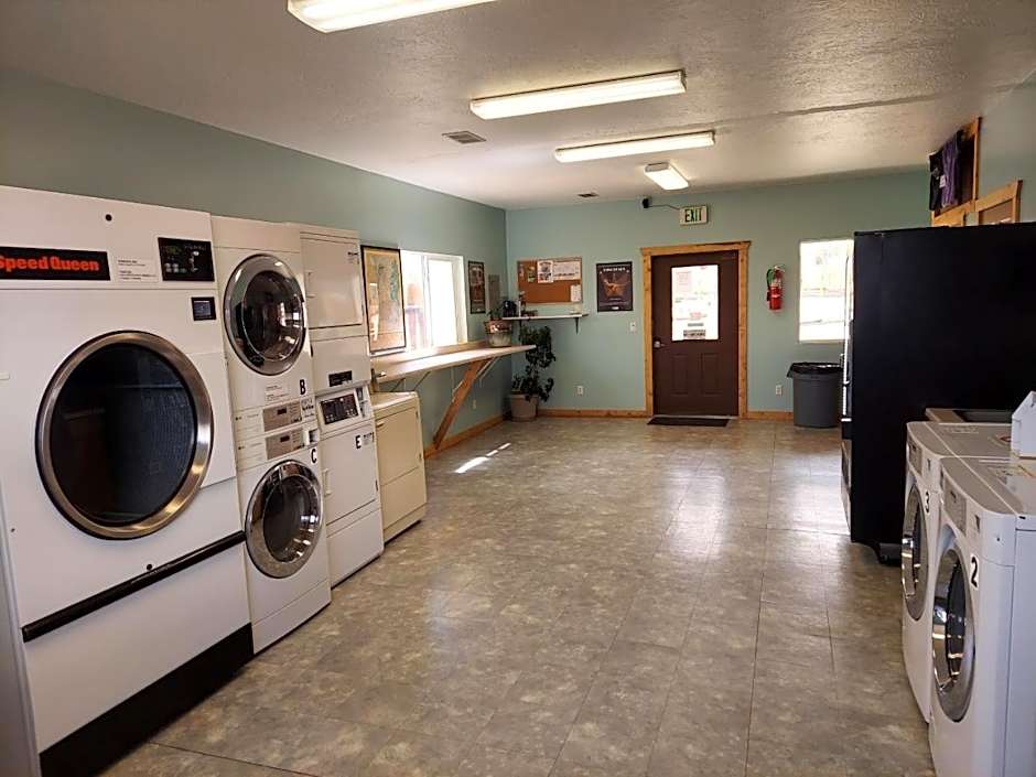 Canyons Of Escalante RV Park