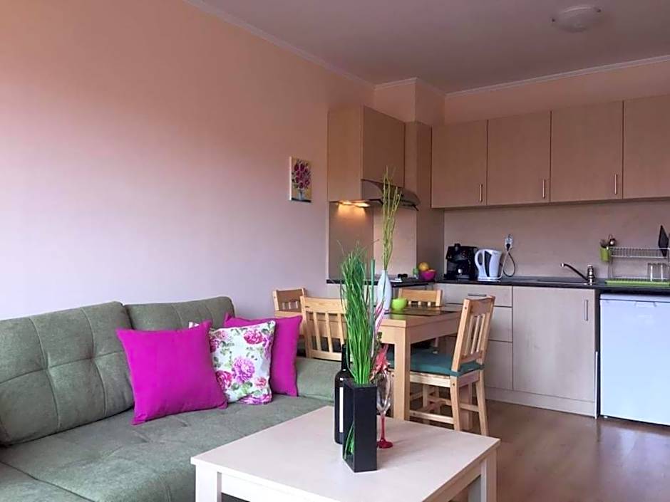 Cedar Lodge 3/4 Apartment Paradise