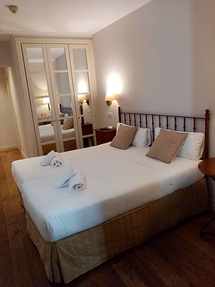 Hotel Cuéntame La Puebla