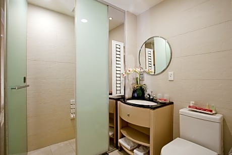 Twin Room (Room Selected at Check-in)