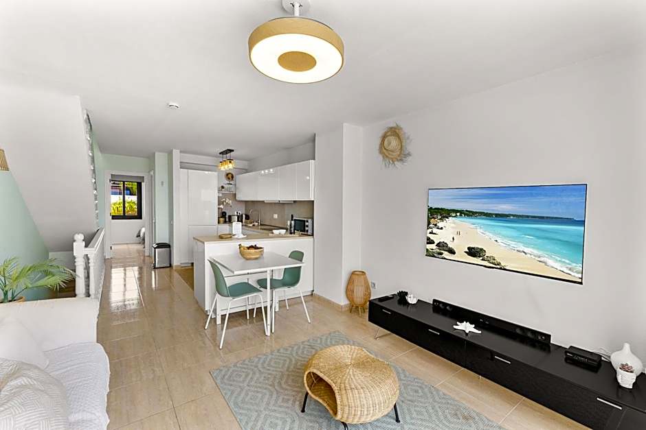 Fantastic sea and golf course view house with 3 bedrooms