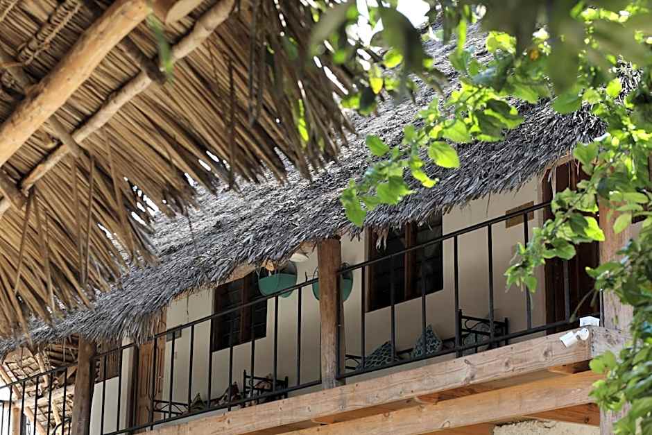 Bahari Beach Bungalows