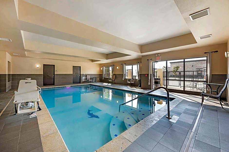 Best Western Plus Tupelo Inn & Suites