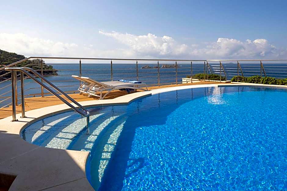 Boutique Hotel More