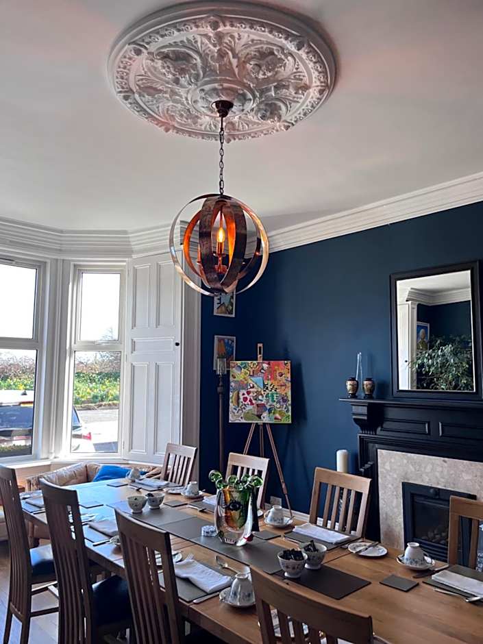 Ravenswood Guest House