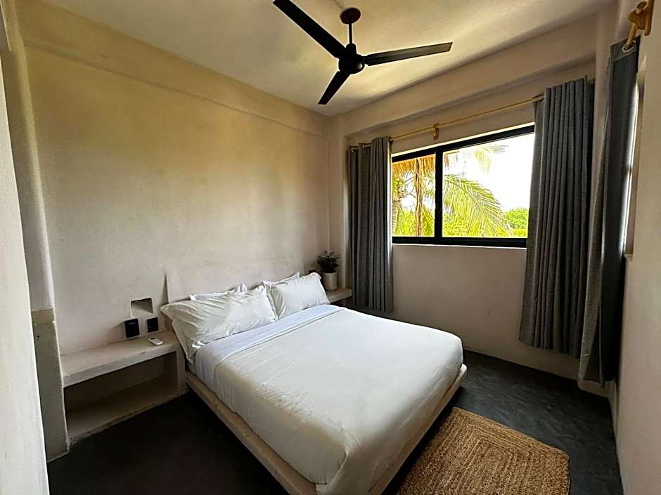 Casa Leah - Full Ocean View Apartment- Zicatela - AC in Bedroom - Steps To Beach - Steps to la Punta