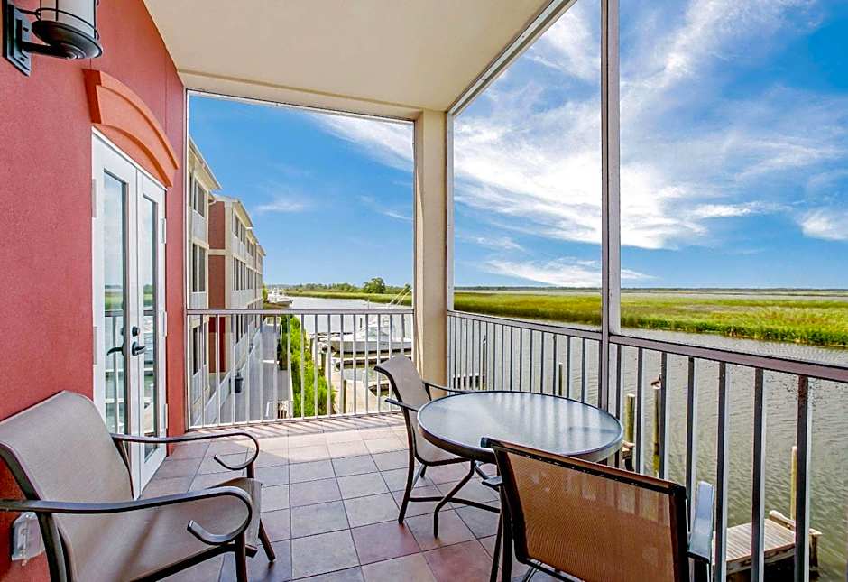 Water Street Hotel & Marina, an Ascend Collection Hotel