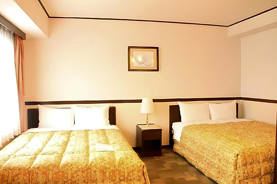 Toyoko Inn Osaka Itami Kuko