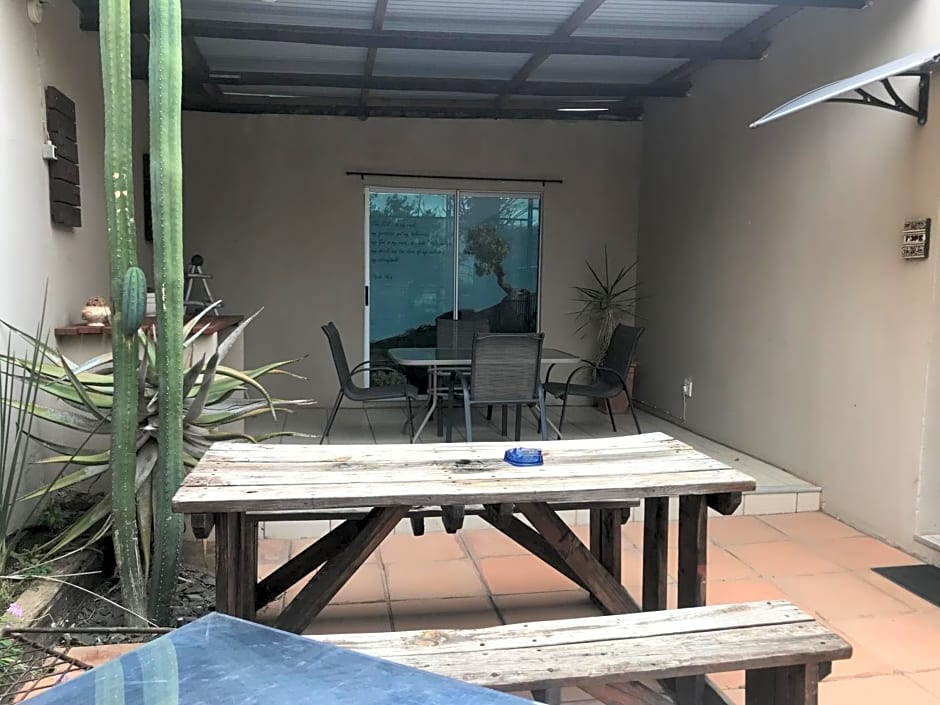 Lazy Gecko Accommodation