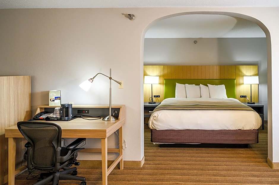 Country Inn & Suites by Radisson, Greenfield, IN