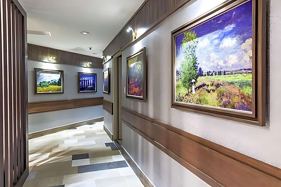 Maple Hotel Second Branch