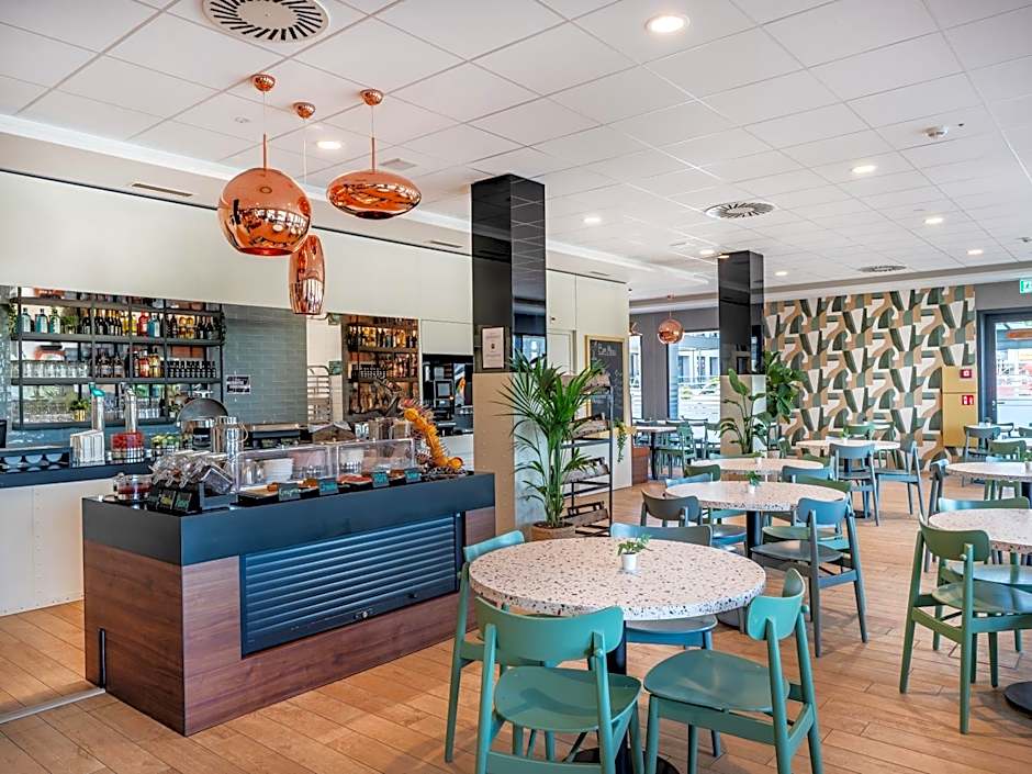 B&B HOTEL Zürich Airport