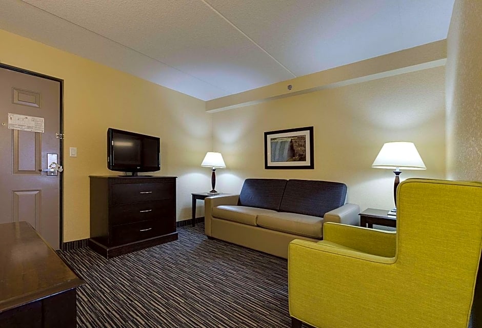 Country Inn & Suites by Radisson, Niagara Falls, ON