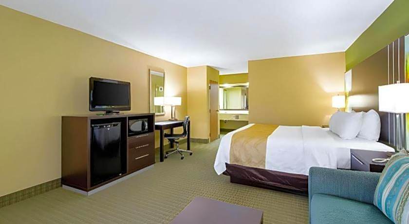 Quality Inn Paris