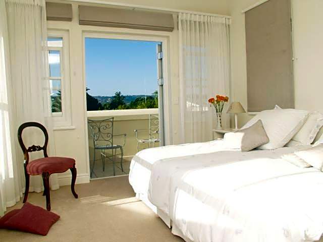 Isola Bella Guest House