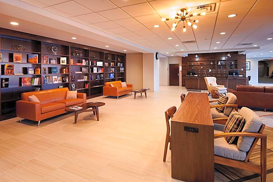 Four Points by Sheraton Cleveland-Eastlake