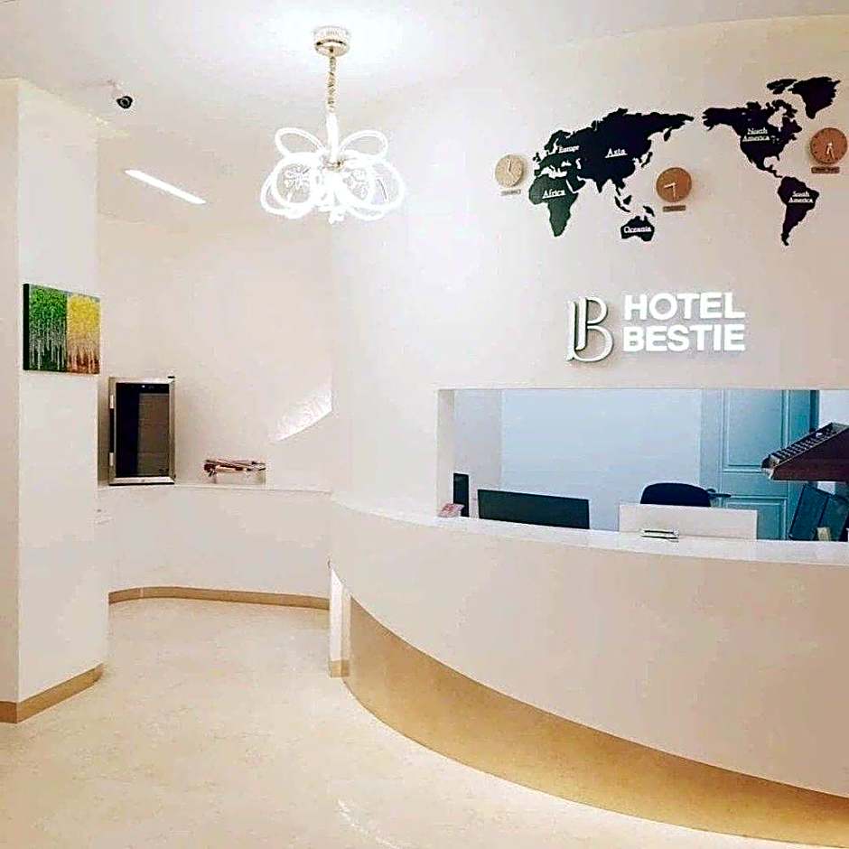 Bestie Hotel