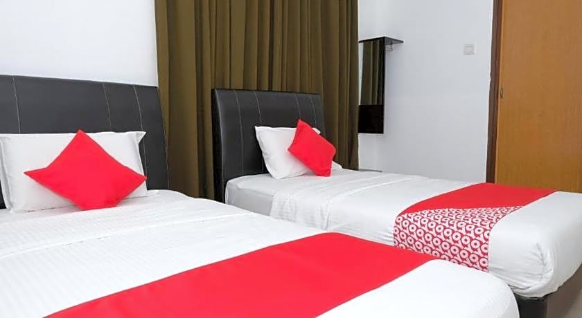 Hotel De Light Villa by OYO Rooms – Kota Bharu, PA