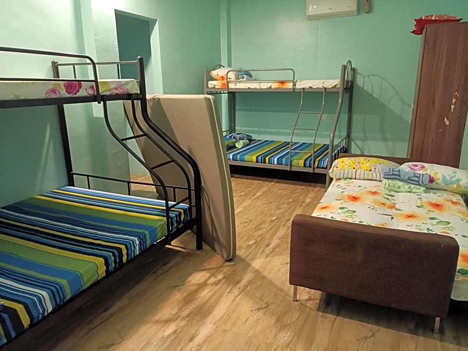 Azulea Lodging House Oslob
