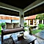 The Khayangan Dreams Villa Umalas
