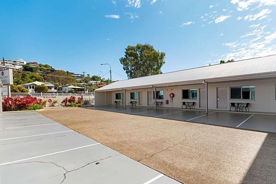 Castle Crest Motel
