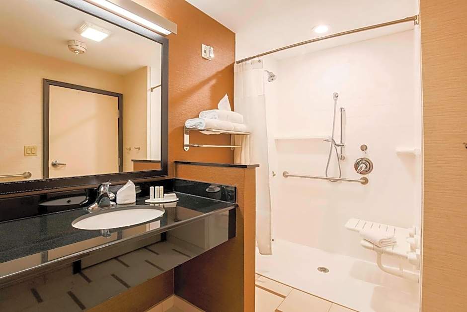 Fairfield Inn & Suites by Marriott Pleasanton