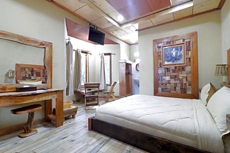 Alloyna Country Cottage