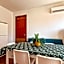 Cozy flat in residence with swimming pool-Beahost